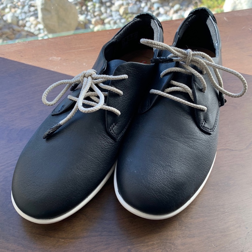 Clarks shoes